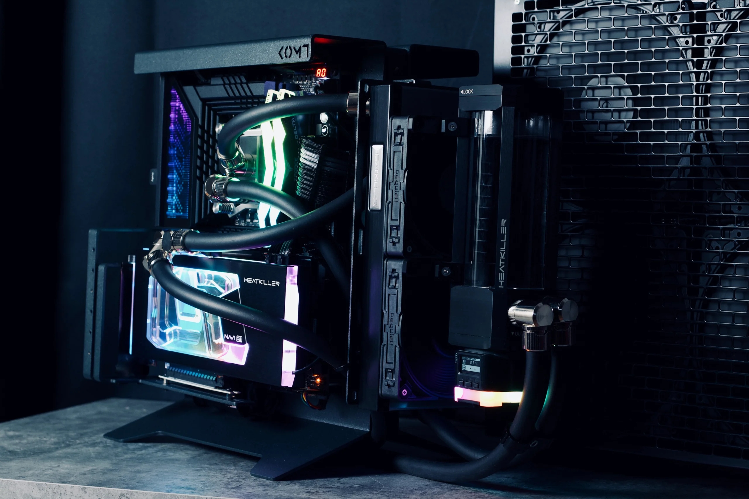 Adrian “B_Buildz” Blacha – Clean PC Modding with Seasonic